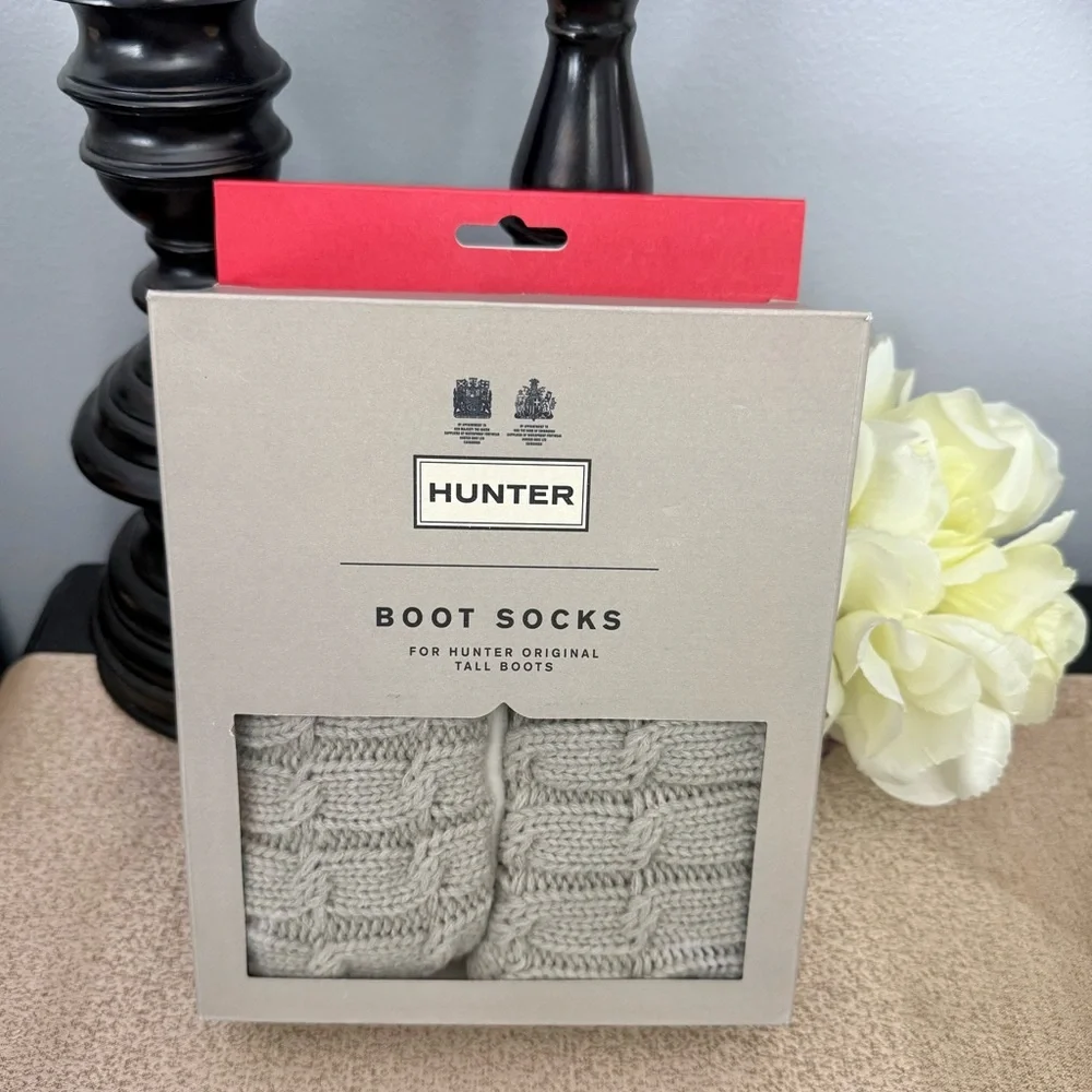 NWT Hunter Cable Knit Cuff Tall Boot Socks
